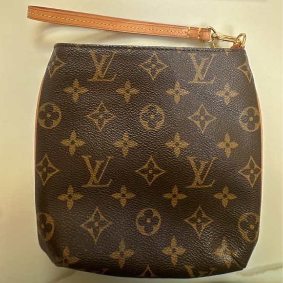 Louis Vuitton Partition Wristlet - Picture 2 of 8